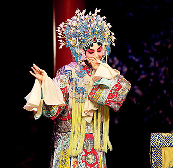 Peking opera item Drunken Concubine staged at Zhengyici