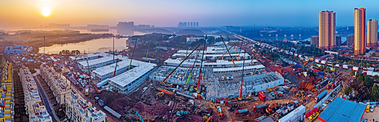 A panoramic view of the construction site of Huoshenshan Hospital on January 31.