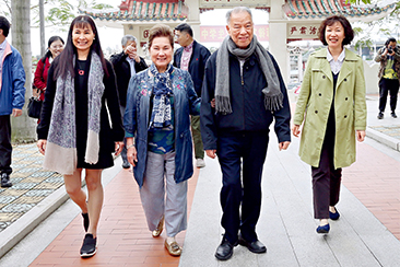 Lucio Tan and his wife visit the Chinese Language and Culture College of Huaqiao University in Xiamen, Fujian Province, in April 2019.